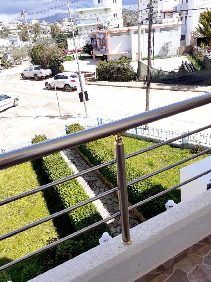 Vila Shuka Sarande Luaran gambar
