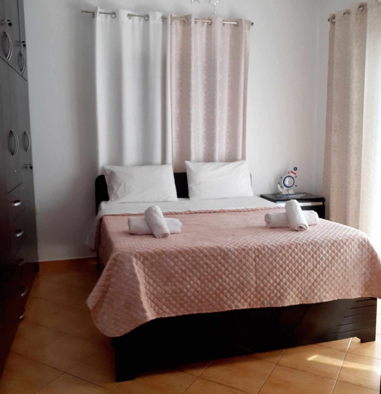 Vila Shuka Sarande Luaran gambar